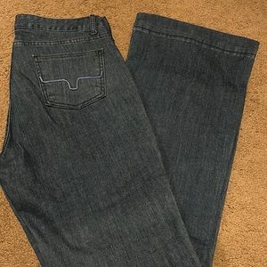 New Kimes lola bootcut Jean